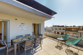 LUXURY BEACH five STARS HOLIDAY HOUSE